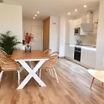 Front View By Sol Maestranza Apartament