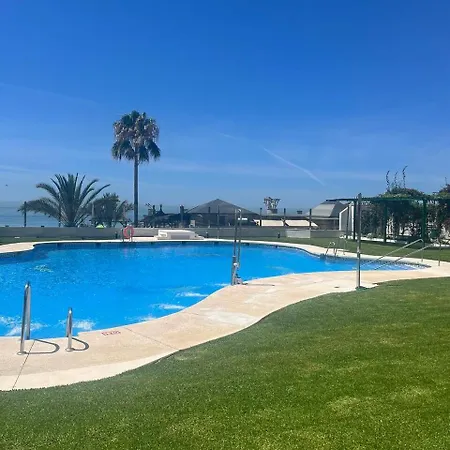 Front View By Sol Maestranza *