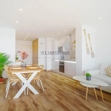 Front View By Sol Maestranza Appartement *