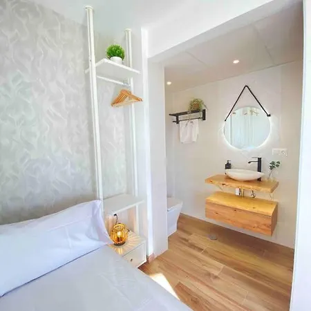 Apartament Front View By Sol Maestranza Marbella