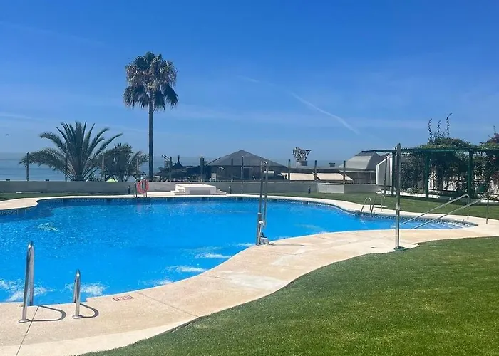 Front View By Sol Maestranza *