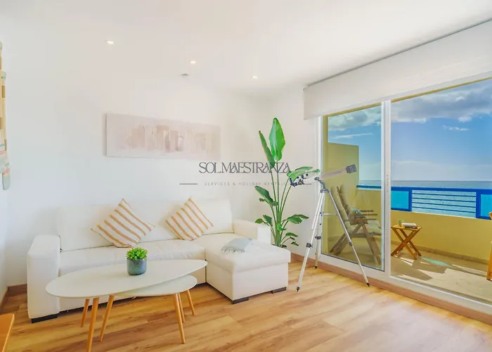 Front View By Sol Maestranza Апартаменты Марбелья